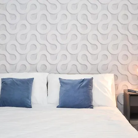 Flatmilan Guest house 4*