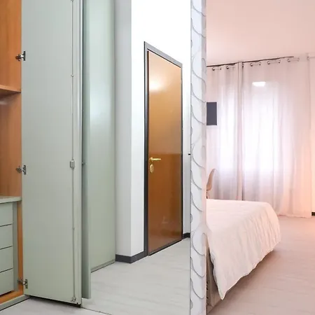 Flatmilan Guest house Cernusco Sul Naviglio