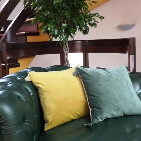 Guest house Flatmilan 4*